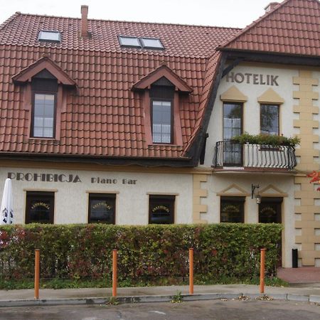 Мотель Prohibicja Peter'S Pub Миколайки Экстерьер фото